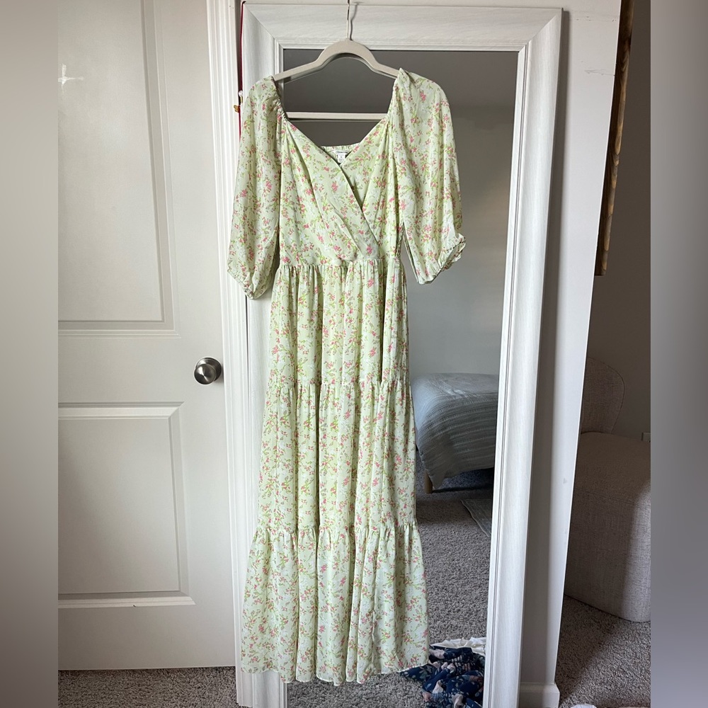 Versona Maxi Dress sz S